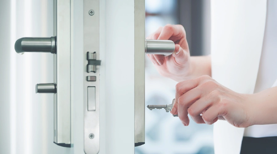 how-to-open-security-door-lock